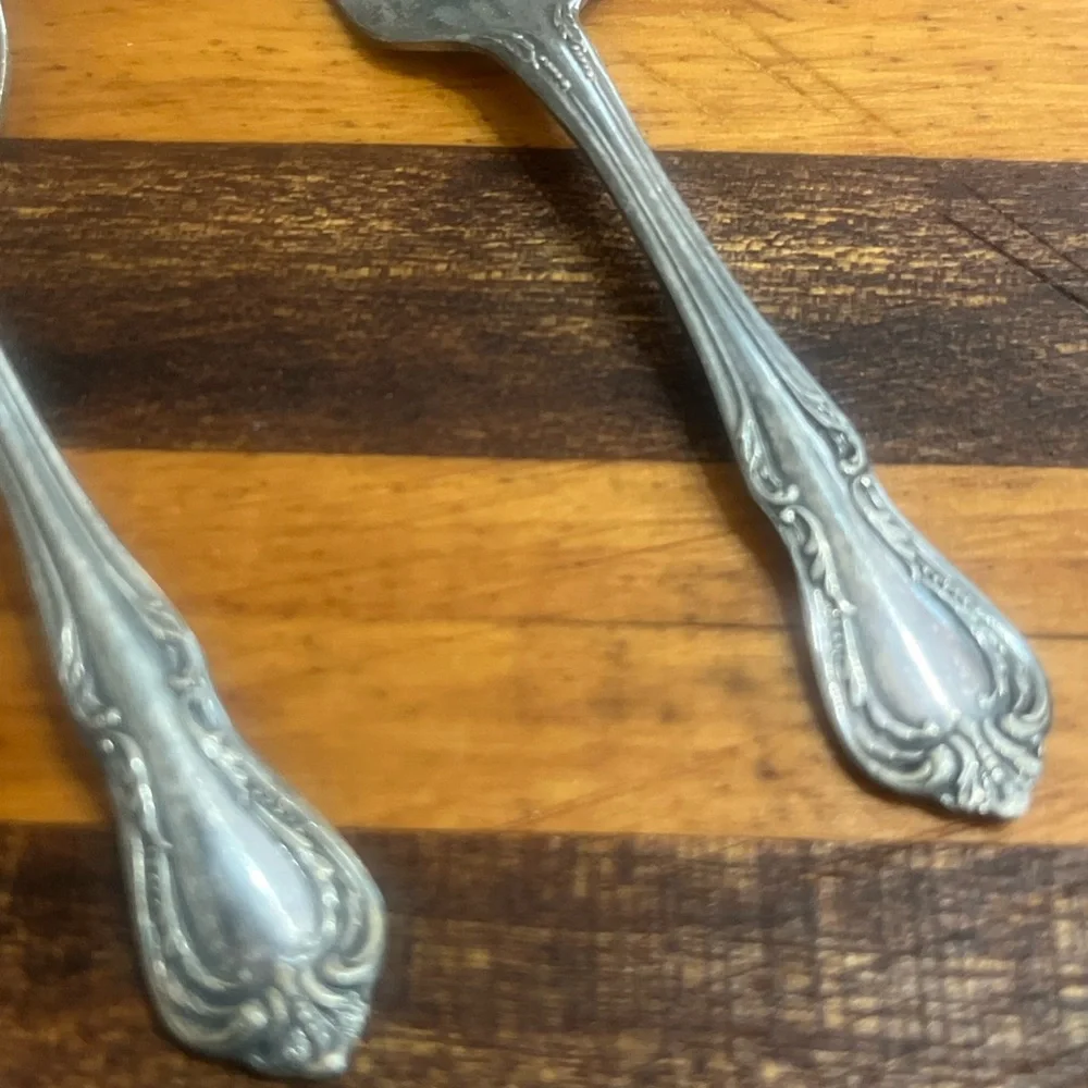 WM A Rogers Vintage Toddler Fork & Spoon Set